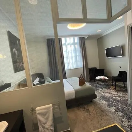 Maison Manotte D'artois *