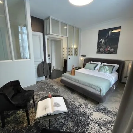 Maison Manotte D'artois * Arras
